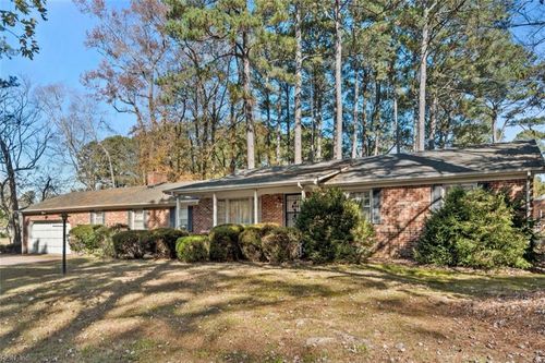 344 Norris Ave, Waverly, VA, 23890-5017 | Card Image