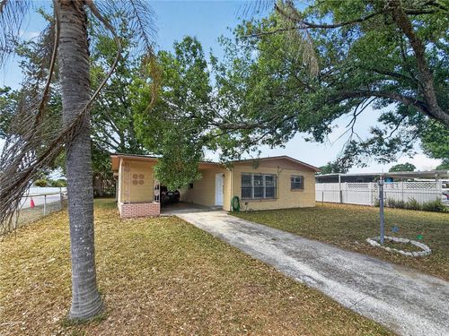 6202 N Hale Avenue, TAMPA, FL, 33614 | Card Image