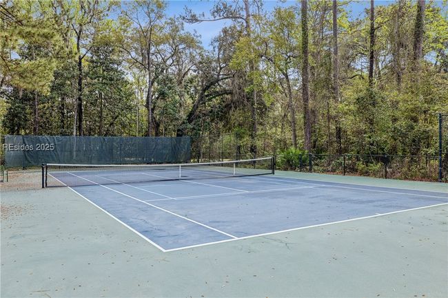 APT-1922 - 4 Indigo Run Dr, Condo with 3 bedrooms, 2 bathrooms and null parking in Hilton Head Island SC | Image 57