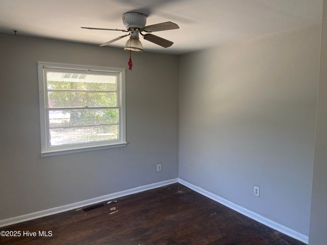 106 Hawthorne Dr, House other with 4 bedrooms, 2 bathrooms and null parking in Wilmington NC | Image 6