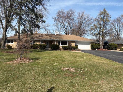 17w120 Woodland Ave, Bensenville, IL, 60106-2830 | Card Image