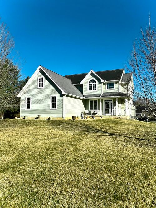 7244 Sydney Ct, Spring Arbor, MI, 49283-9100 | Card Image