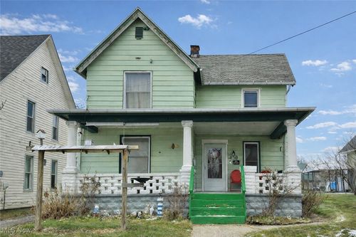 450 Buffalo St, Conneaut, OH, 44030-2412 | Card Image