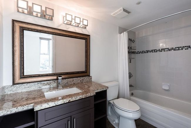 3706 - 1009 Expo Blvd, Condo with 2 bedrooms, 2 bathrooms and 1 parking in Vancouver BC | Image 24