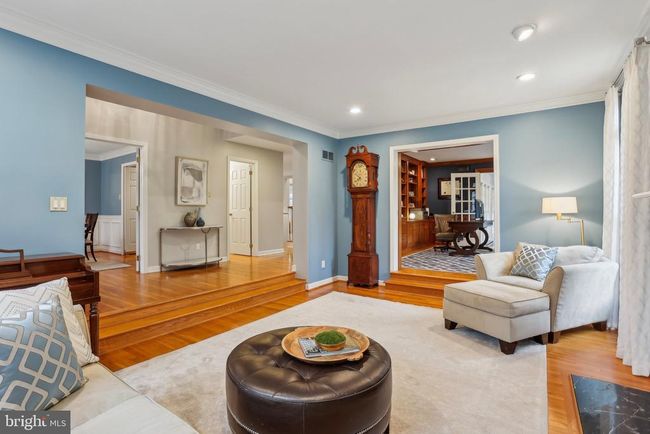 6 Woodford Ln, House other with 5 bedrooms, 4 bathrooms and null parking in Malvern PA | Image 7