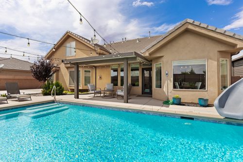 4323 W 2650 South Cir, Hurricane, UT, 84737-7727 | Card Image