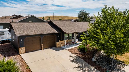 1202 E Woodland Park Rd, Sheridan, WY, 82801-9368 | Card Image