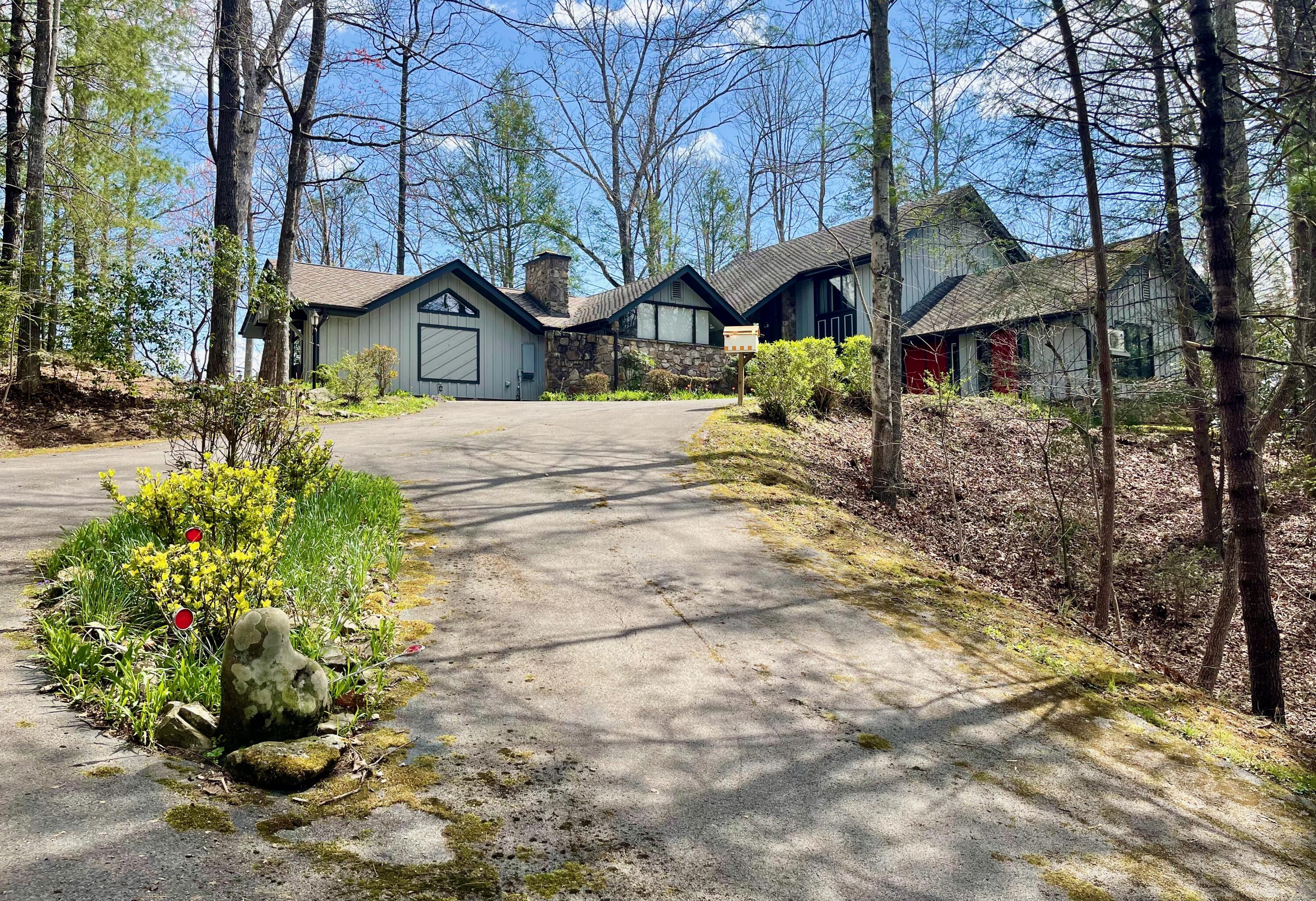 Ownby Dr, Gatlinburg, TN 37738
