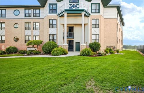 304-3244 Page Ave, Virginia Beach, VA, 23451-1064 | Card Image