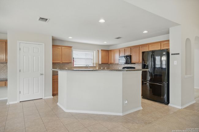 9606 Mediator Run, House other with 4 bedrooms, 4 bathrooms and null parking in Converse TX | Image 12