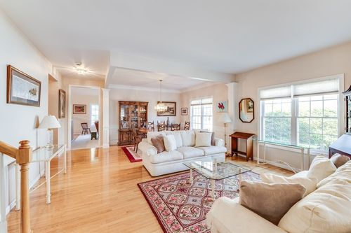 27 Cross Wind, Plymouth, MA, 02360-7747 | Card Image