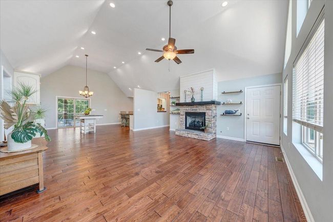 Great Room | Image 4