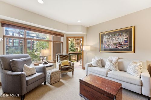 c108-3720 Sundial Ct, Park City, UT, 84098-6467 | Card Image