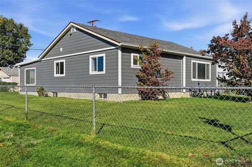 801 Willard Ave, Richland, WA, 99352-3736 | Card Image