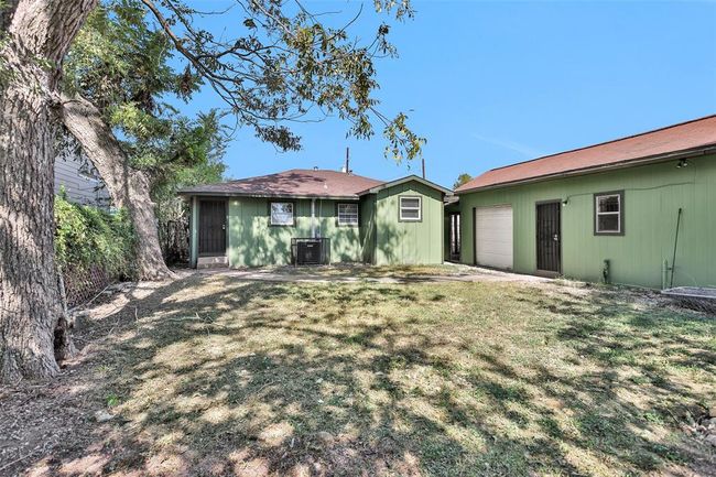 3346 Reeves St, House other with 3 bedrooms, 2 bathrooms and 1 parking in Houston TX | Image 27