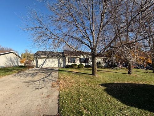 220 3rd St Nw, Ulen, MN, 56585-4310 | Card Image