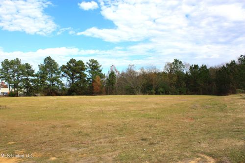428 Airport Rd S, Pearl, MS, 39208-6660 | Card Image