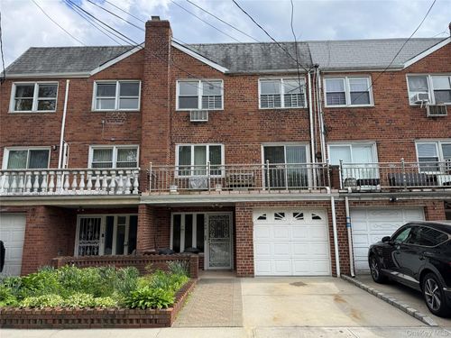 144-44 25th Road, New York, NY, 11354 | Card Image