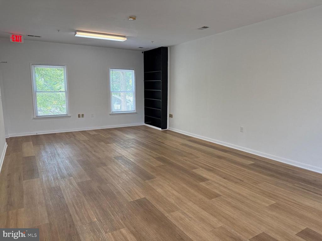 Commercial Lease in GAITHERSBURG 4