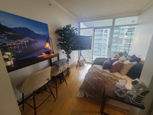 898 Carnarvon St, New Westminster, BC, V3M0C3 | Card Image