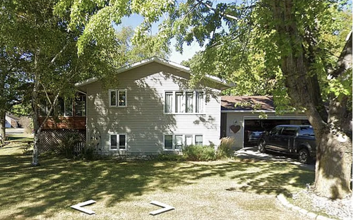 503 W Madison Ave, Mahnomen, MN, 56557-4933 | Card Image