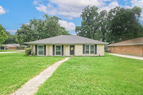 955 Maine Ave, Slidell, LA, 70458-3545 | Card Image