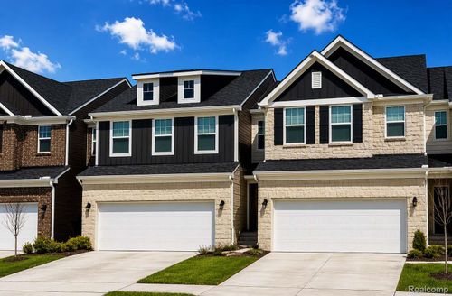 1507 Superior Dr, Milford, MI, 48381-4834 | Card Image