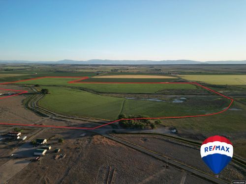 000 Tunnel Hill Rd, Riverton, WY, 82501 | Card Image