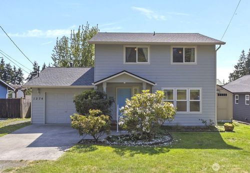 1274 Admirals Dr, Coupeville, WA, 98239-9734 | Card Image