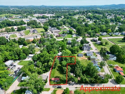 102 Miller St, Somerset, KY, 42501-1717 | Card Image