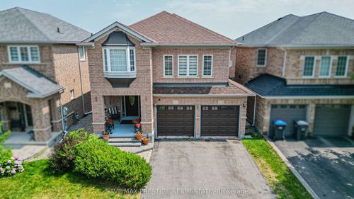 27 Waterdale Rd, Brampton, ON, L7A1S3 | Card Image