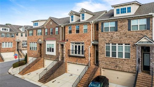 2145 Coventry Dr, Brookhaven, GA, 30319-4122 | Card Image