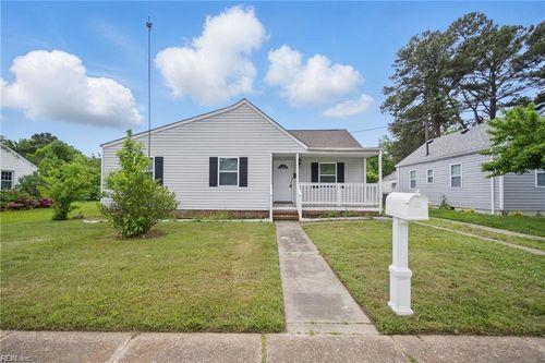 331 Beechwood Ave, Norfolk, VA, 23505-1110 | Card Image