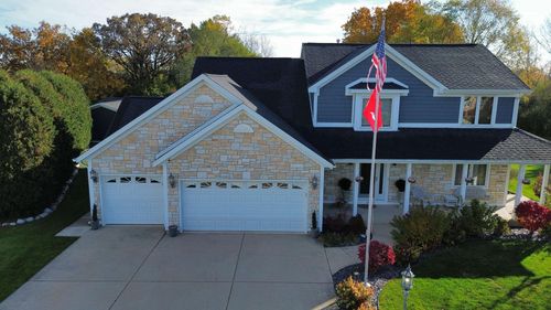 3929 Southwood Dr, Mount Pleasant, WI, 53403-9439 | Card Image