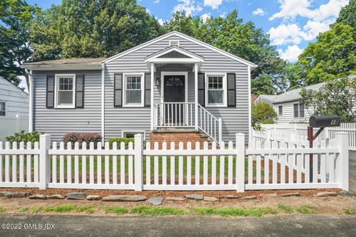 18 Cary Rd, Riverside, CT, 06878-1313 | Card Image