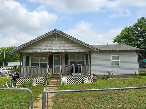 360 N 5th St, Fairfax, OK, 74637-3015 | Card Image