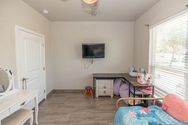 72 Red Fox, House other with 4 bedrooms, 3 bathrooms and null parking in Poteet TX | Image 17