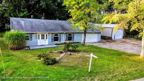 105 Algon Drive, Houghton Lake, MI, 48629 | Card Image
