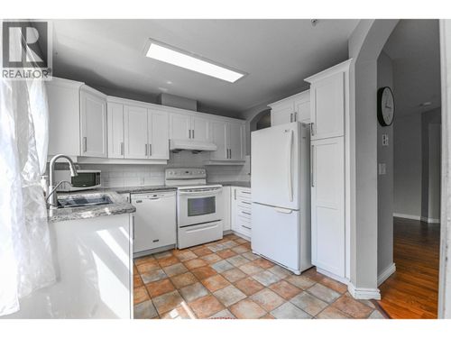 207-4770 52a St, Delta, BC, V4K5B5 | Card Image
