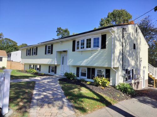 7 Lawson St, Randolph, MA, 02368-2213 | Card Image