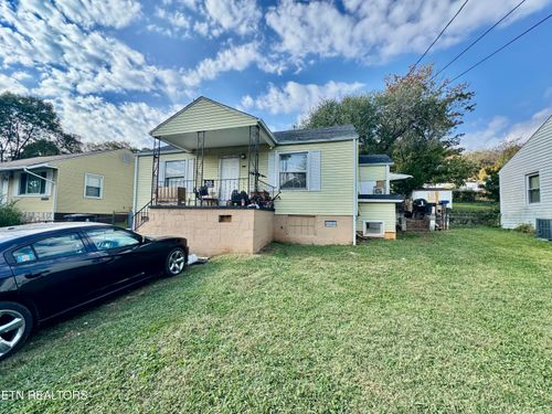 2627 Larkwood Ln, Knoxville, TN, 37921-4647 | Card Image