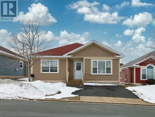 7 Coultas St, St. John's, NL, A1A0C7 | Card Image