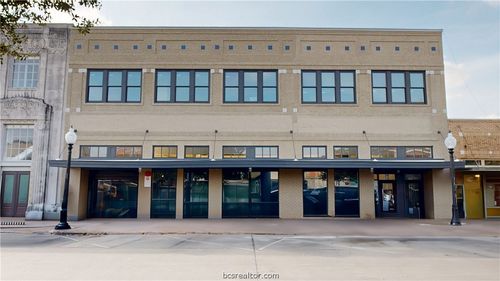 126-206 N Main St, Bryan, TX, 77803-3279 | Card Image