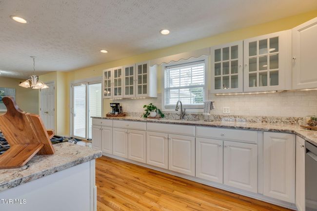 516 Bowmantown Rd, House other with 3 bedrooms, 7 bathrooms and null parking in Telford TN | Image 17