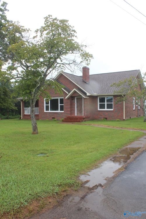 4383 Tammy Little Dr, Section, AL, 35771-7253 | Card Image