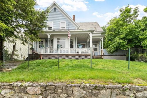 9 Pleasant St, Lunenburg, MA, 01462-1906 | Card Image