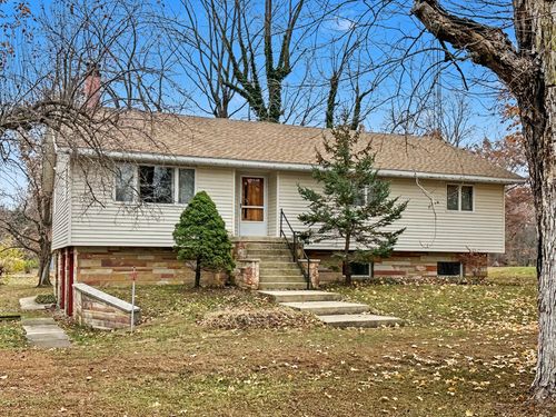 100 South St, Woodland, IL, 60974 | Card Image