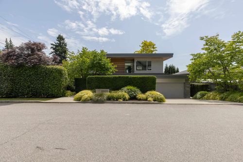 903 Leovista Ave, North Vancouver, BC, V7R1R1 | Card Image