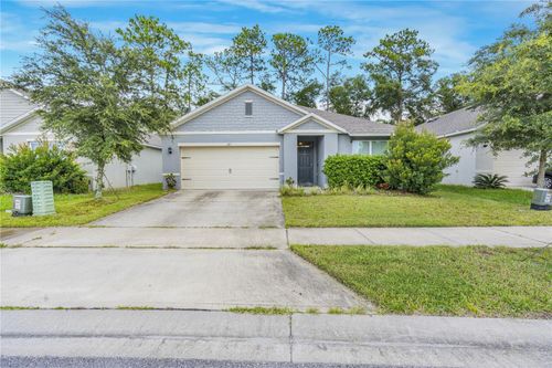 321 Charles Dr, DELAND, FL, 32724-7575 | Card Image