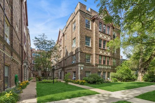 2c-1219 Hull Ter, Evanston, IL, 60202-3257 | Card Image